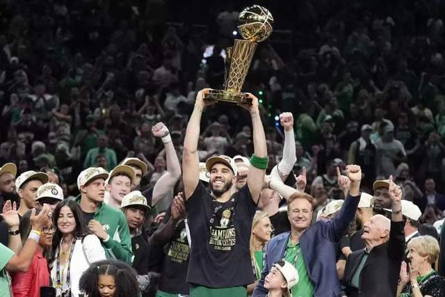 崔永熙谈进NBA对中国篮球的影响:我一个人不够
